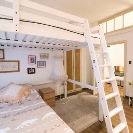 Central Apartment In Trastevere 로마 외부 사진