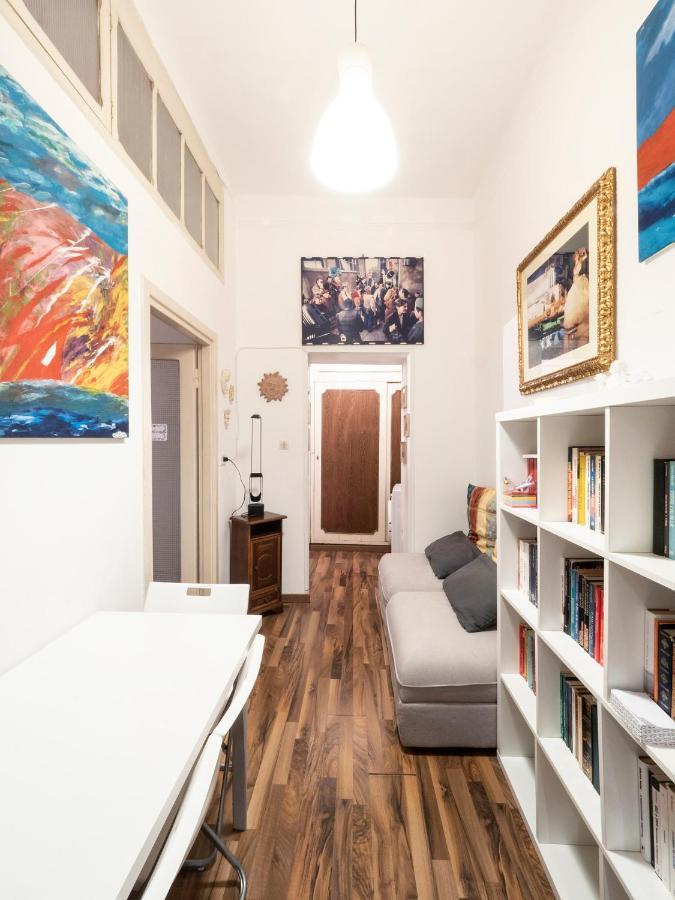 Central Apartment In Trastevere 로마 외부 사진