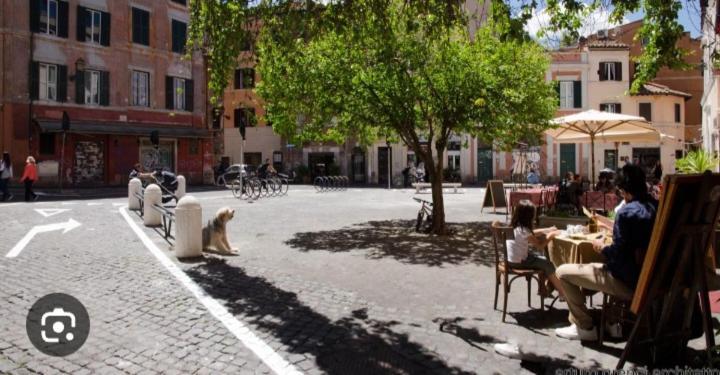 Central Apartment In Trastevere 로마 외부 사진